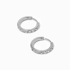 Claire's Anneaux|Bijoux Premium-Boucles d’oreilles huggies avec strass 10 mm en titane couleur argentée - Collection C Luxe