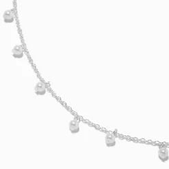 Claire's Colliers-Collier de breloques confetti en perles d'imitation blanches