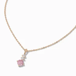Claire's Clous D'oreilles|Colliers-Collier à pendentif trio de strass roses en zircon cubique d'imitation