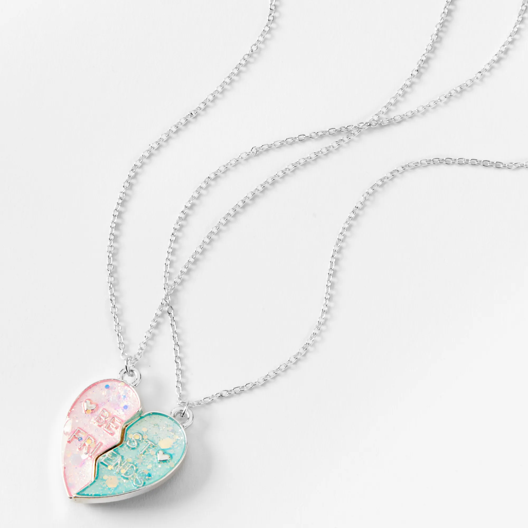 Claire's Colliers-Colliers à pendentif cœur fendu rose et bleu best friends (lot de 2)