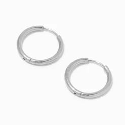 Claire's Anneaux|Bijoux Premium-Créoles tubulaires 14 mm en titane couleur argentée - Collection C Luxe