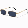 Claire's Lunettes-Lunettes de soleil en métal rectangulaires couleur dorée