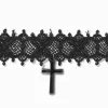 Claire's Colliers-Ras-de-cou dentelle croix noir