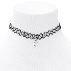 Claire's Colliers-Ras-de-cou effet tatouage cœur bouffant couleur argentée — Noir